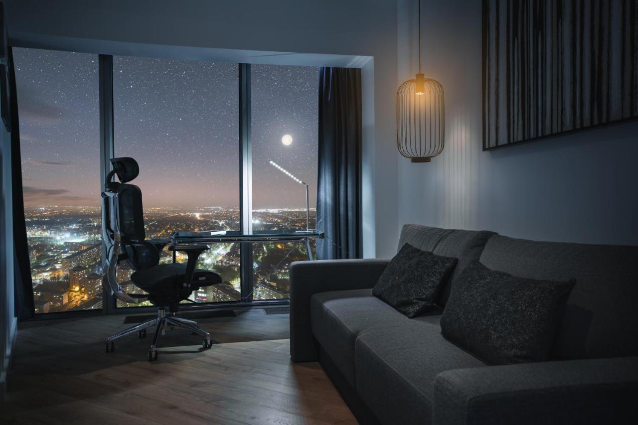 In The Sky - W Sky Tower Апартаменти Вроцлав