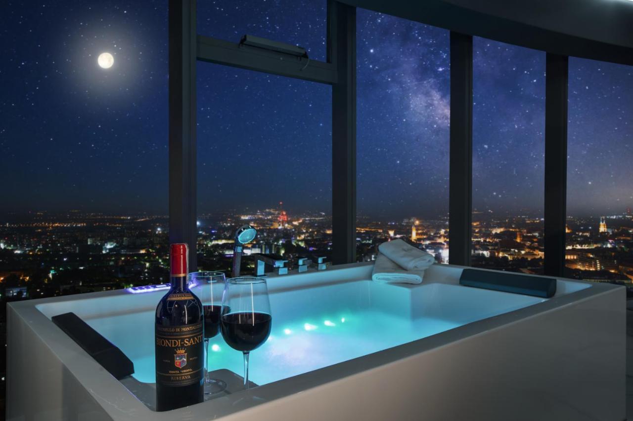 In The Sky - W Sky Tower Apartment